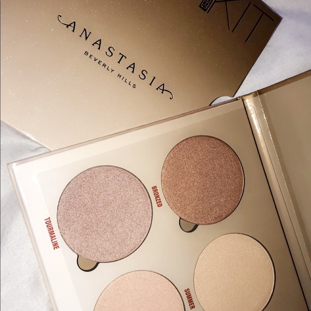 Anastasia Highlight